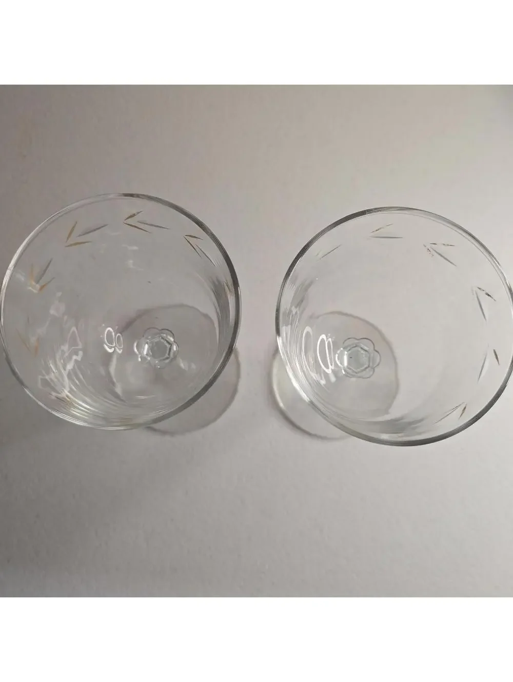 Set of 2 Vintage Libbey Windswept Water Wine Goblets